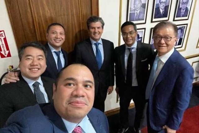 Unggahan Pandu Sjahrir bersama alumni Stanford Graduate School of Business. Foto: Instagram/@pandusjahrir