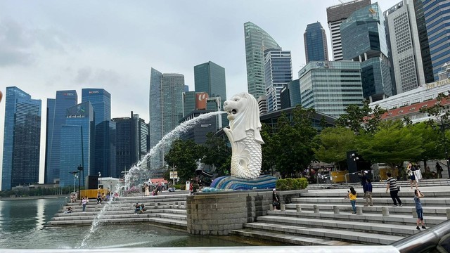 Suasana ikon Singapura, Merlion Park. Foto: Anggita Aprilyani/kumparan