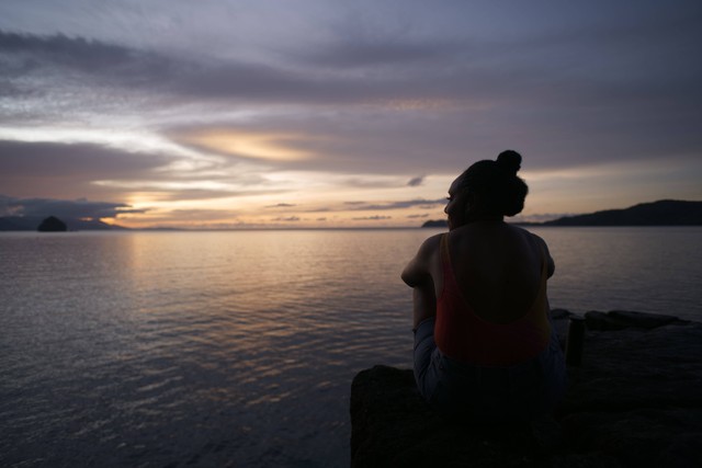 pantai di purworejo/gambar hanya ilustrasi. sumber foto : unsplash/asso.