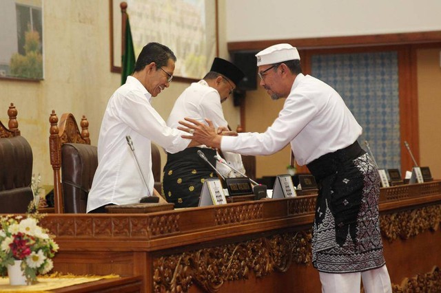 Wakil Wali Kota Batam, Amsakar Achmad Saat Menghadiri Sidang Paripurna, Rabu (21/9/2022) (ist)
