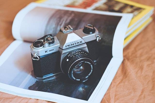 Ilustrasi efek kamera vintage 90an. Foto: Evelyn HaleEvelyn/Pexels