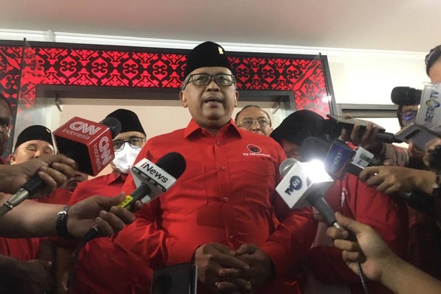 Sekjen PDI Perjuangan Hasto Kristiyanto di Sekolah Partai PDIP Jakarta, Kamis (22/9). Foto: Ainun Nabila/kumparan
