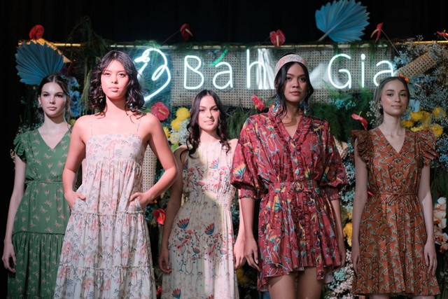 Koleksi perdana Baha Gia. Foto: Baha Gia