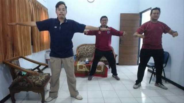Jaga Kebugaran Tubuh, Rupbasan Mojokerto Kemenkumham Jatim Senam Sehat (264601)
