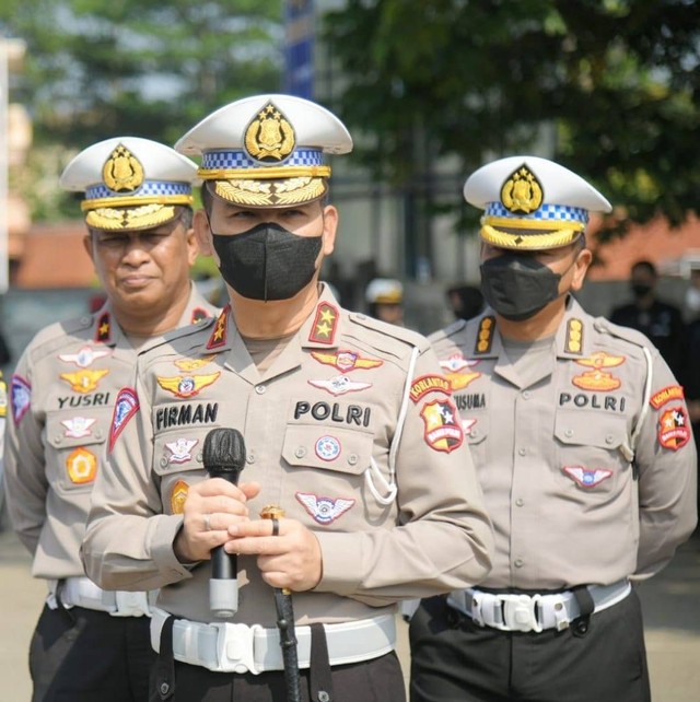 Korlantas Polri Perbaharui Seragam Baru Polantas: Ada Bodycam ...