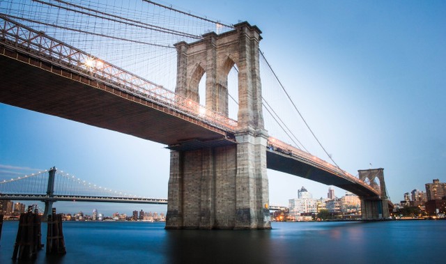 Jembatan Terkenal di Dunia, Foto: Unsplash/Charles Postiaux 