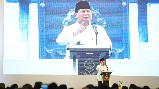 Menhan Prabowo Subianto di Acara Muktamar XVI Persatuan Islam (PERSIS) di Bandung. Foto: Tim Media Prabowo Subianto