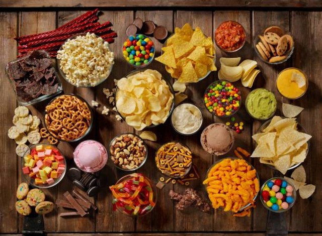 Ilustrasi Tema Makanan Potluck Party. Foto: Pexels