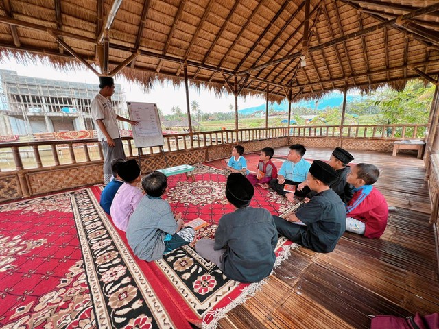 Kampung Quran Al-Fushha, Pesawaran: Belajar Agama dengan Nuansa Alam (2)