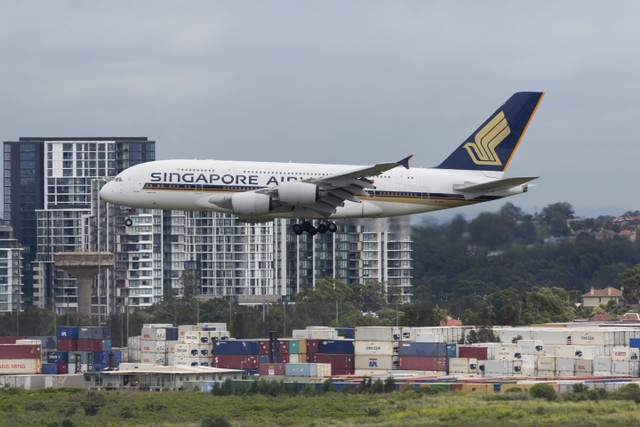 Pesawat Singapore Airlines, Foto Unsplash/Troy Mortier