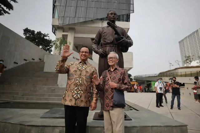 Gubernur DKI Jakarta Anies Baswedan di Taman Ismail Marzuki (TIM). Foto: Instagram/@aniesbaswedan