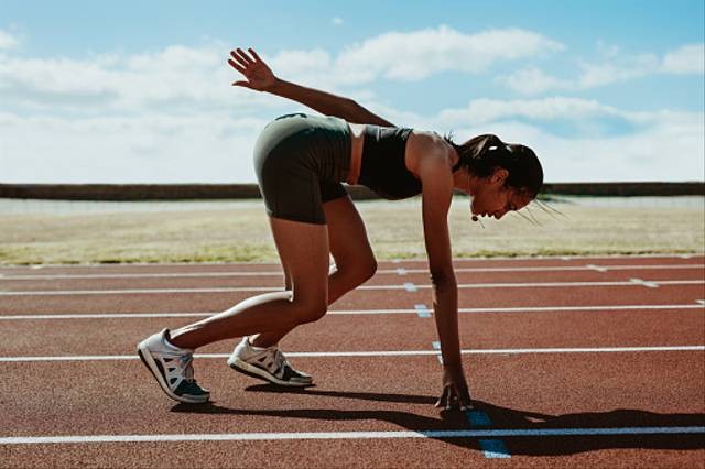 Ilustrasi pelari jarak pendek disebut juga dengan istilah sprinter. Foto: Unsplash