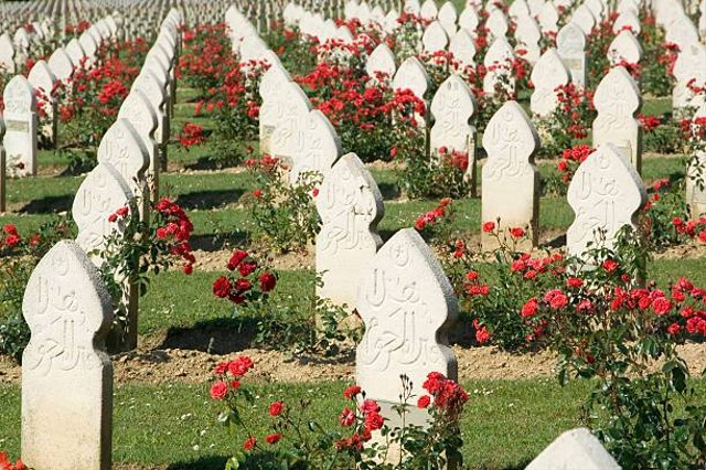 Ilustrasi Bentuk Makam Islam. Foto: Pexels