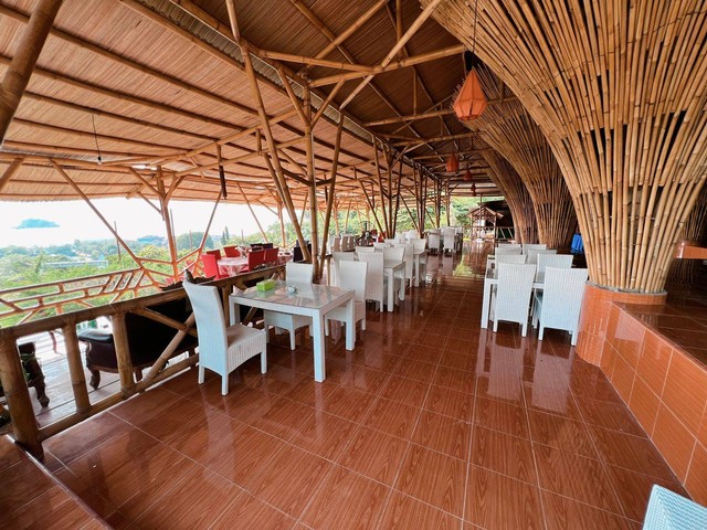 Resto di Vila Gardenia, Selasa (27/9/2022) | Foto: Roza Hariqo/Lampung Geh