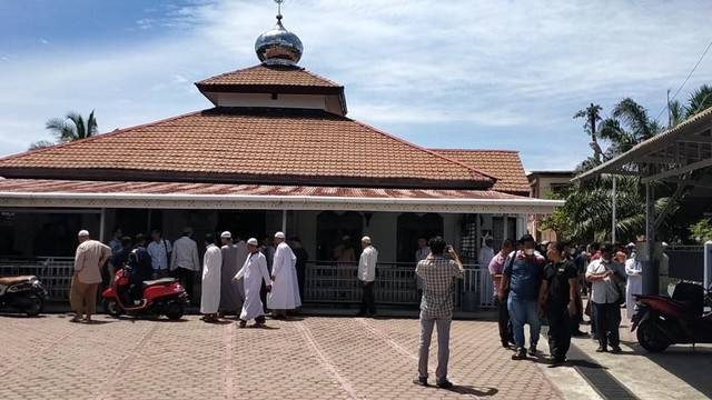 Masjid/Musala Jabir Al-Ka'biy di Gampong Drien Rampak, Kecamatan Johan Pahlawan, Aceh Barat, Februari 2022. Foto: Siti Aisyah/acehkini