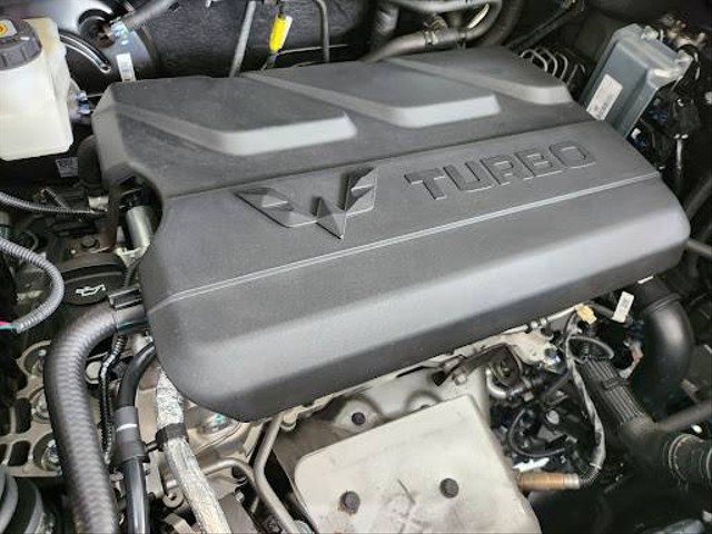Mesin turbo di Wuling Almaz RS EX. Foto: dok. Wuling