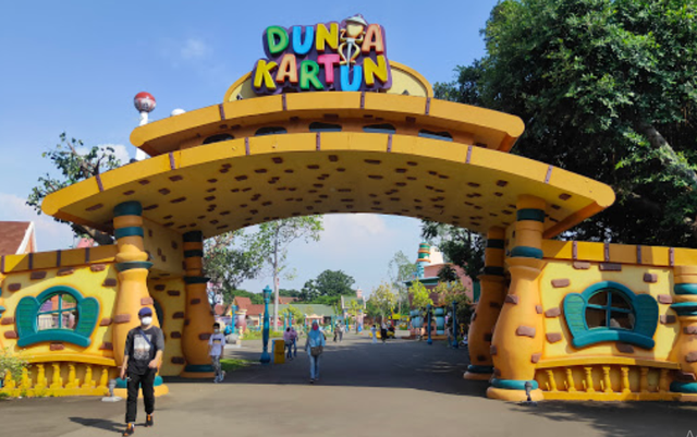 rute ke Dufan naik busway. google street view