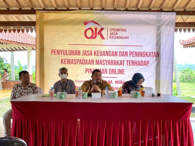 "Penyuluhan Jasa Keuangan Dan Peningkatan Kewaspadaan Masyarakat Terhadap Pinjaman Online" di Kasihan, Bantul, Jumat (30/9/2022). Foto: Istimewa