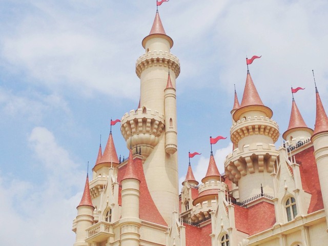 Harga Tiket Universal Studio Singapore, https://unsplash.com/@neviayue