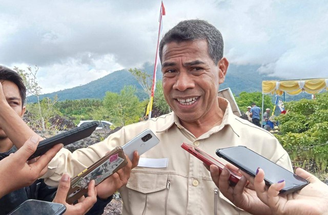 Kepala Dinas Pendidikan Kota Ternate, Muslim Gani. Foto: Sansul Sardi/cermat