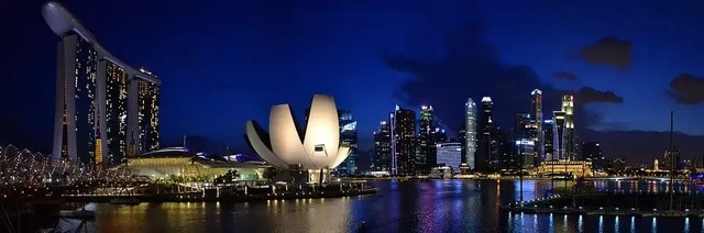 Ilustrasi Singapura. Sumber : https://pixabay.com/photos/city-singapore-marina-bay-sands-1283634/