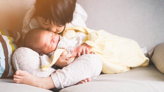 Ilustrasi bayi dan balita. Foto: MIA Studio/Shutterstock