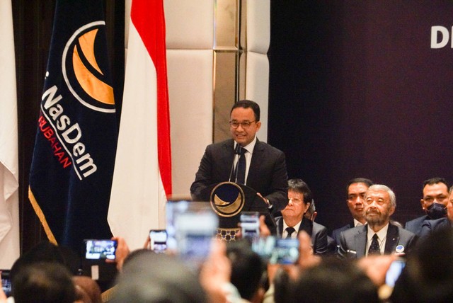 Suasana deklarasi Anies Baswedan sebagai calon presiden RI dari NasDem di DPP Partai NasDem di Jakarta pada Senin (3/10/2022). Foto: Iqbal Firdaus/kumparan