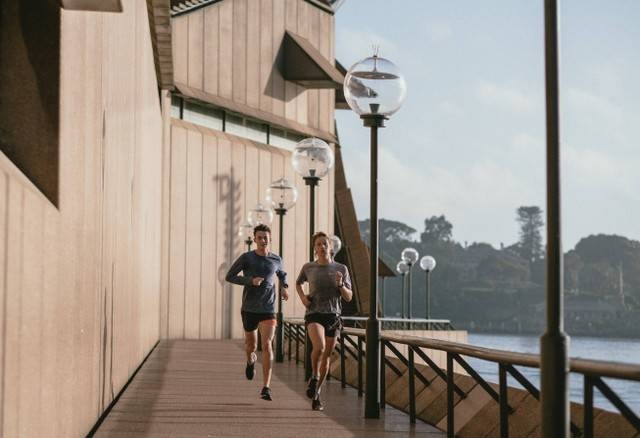 Pengertian Langkah Kaki pada Lari Pelan atau Jogging | kumparan.com