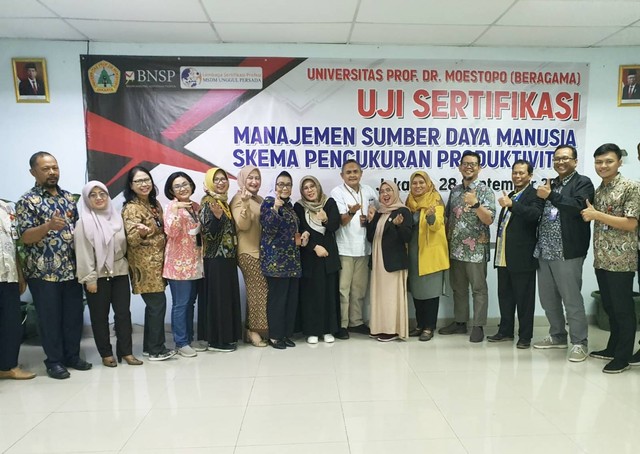 Universitas Moestopo laksanakan Uji Sertifikasi Manajemen Sumber Daya Manusia Skema Pengukuran Produktivitas. / Foto: UPDM (B)