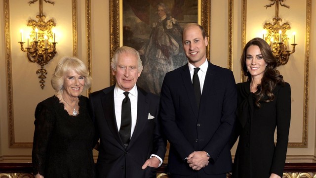 Foto resmi terbaru keluarga Kerajaan Inggris. Foto: Royal Family/Getty Images