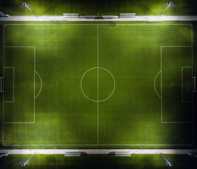 Ilustrasi Rute ke Stadion Siliwangi dari Bandara Husein Sastranegara, Foto: Unsplash/Bence Balla-Schottner 