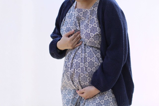 Ilustrasi ibu hamil kena serangan jantung. Foto: Shutterstock