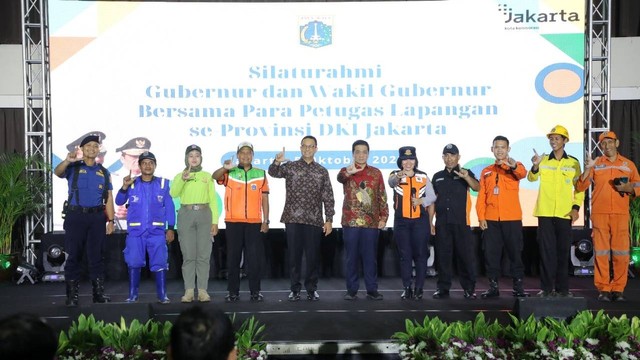 Silaturahmi bersama 2.010 petugas  lapangan/teknis di lingkup Pemprov DKI Jakarta, di Ecovention Hall, Ancol, Jakarta Utara, pada Rabu (5/10/2022) malam. Foto: PPID DKI Jakarta