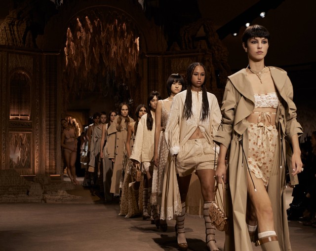 Koleksi Dior Spring Summer 2023 di Paris Fashion Week. Foto: dok. Dior