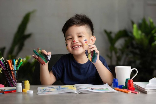 Ilustrasi anak dengan kecerdasan yang mendukung masa depannya. Foto: Shutterstock