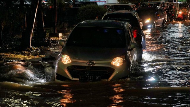 BPBD Sumsel Imbau Waspada Bencana Dampak Cuaca Ekstrem | Kumparan.com