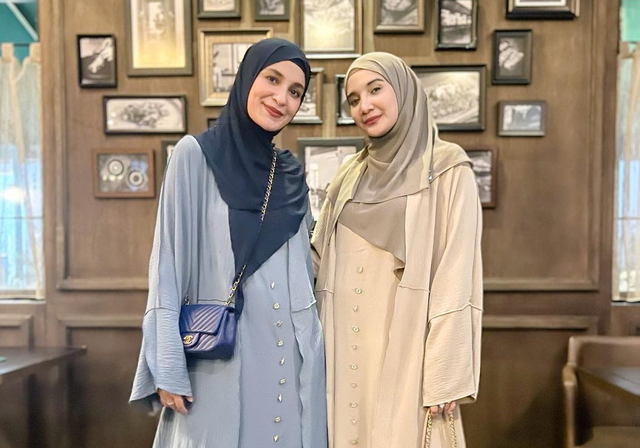Shireen Sungkar dan Zaskia Sungkar. Foto: Instagram/shireensungkar