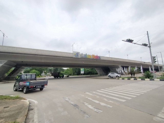 Flyover Laluan Madani, dulu Simpang Jam. (Foto: Arjuna/Batamnews)