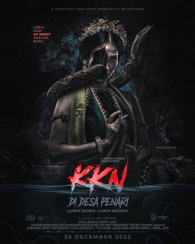 Official poster film KKN di Desa Penari: Luwih Dowo, Luwih Medeni. Foto: Instagram/@manojpunjabimd