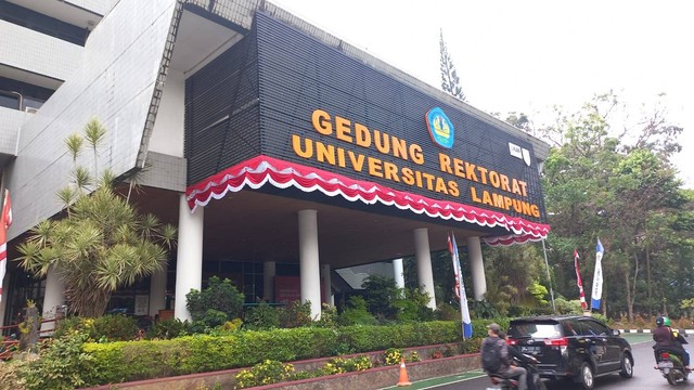 Gedung Rektorat Universitas Lampung.  | Foto: Sinta Yuliana/Lampung Geh