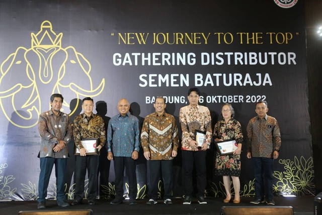 Semen Baturaja menyelenggarakan gathering distributor 2022. (ist)