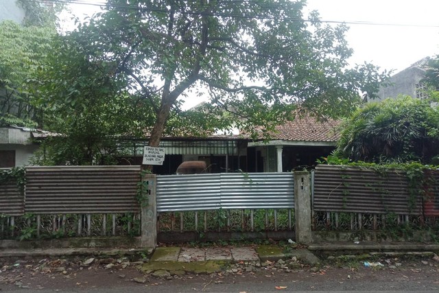 Rumah di Bandung dijadikan konten horor oleh YouTuber. Foto: Dok. Arif Syamsul Ma'arif