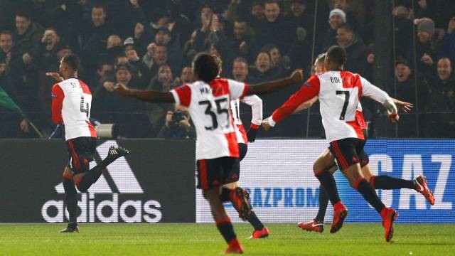 Pemain Feyenoord rayakan gol. Foto: REUTERS/Michael Kooren