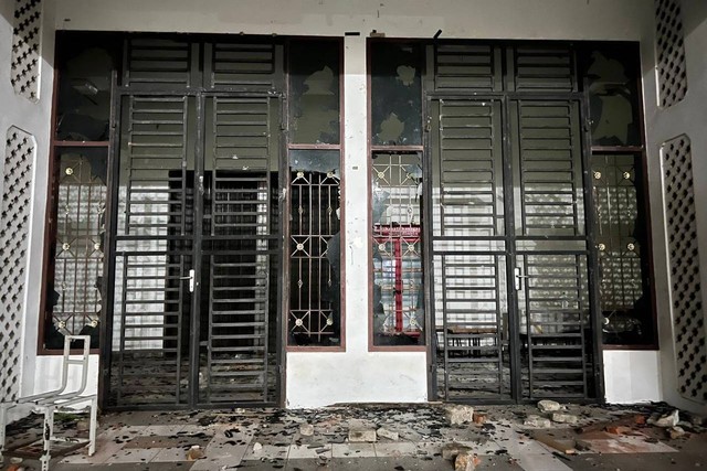 Gedung BEM Fakultas Pertanian Universitas Syiah Kuala Aceh rusak usai tawuran mahasiswa, Kamis (13/10).  Foto: Dok. Istimewa