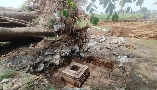 Peneliti Temukan Umpak Saat Ekskavasi Tahap Dua Situs Mbah Blawu Jombang