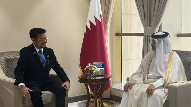 Mentan RI Syahrul Yasin Limpo bertemu Menteri Kotapraja dan Lingkungan Hidup Qatar Abdulla Bin Abdulaziz Bin Turki Al Subaie di Qatar, Kamis (13/10/2022). Foto: Kementan RI