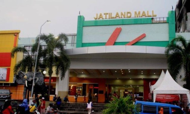 Jatiland Mall Ternate. Foto: Istimewa