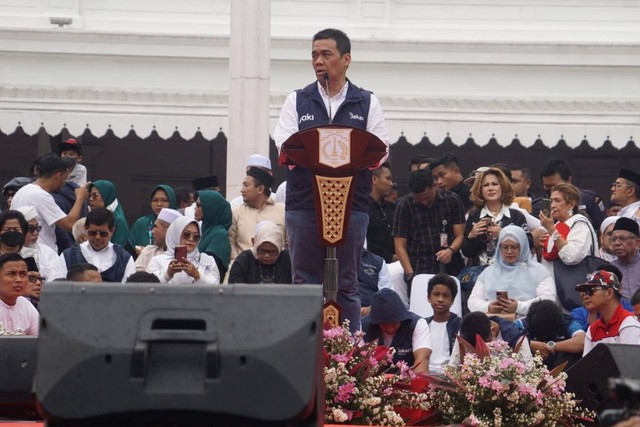 Wagub Ahmad Riza Patria saat pidato pamitan kepada warga Jakarta di Balai Kota, Minggu (16/10/2022). Foto: Iqbal Firdaus/kumparan