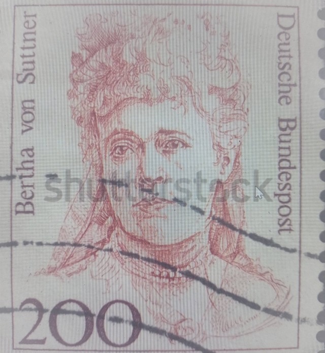 Sumber Gambar: https://www.shutterstock.com/de/image-photo/russia-topki-june-12-2021-stamp-1989668471