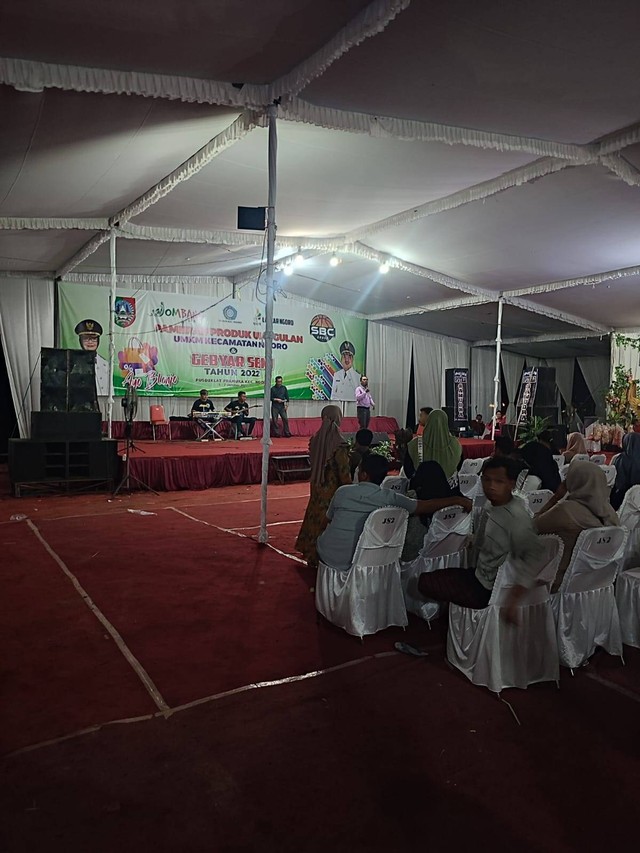 Dokumen Pribadi (Pentas Seni dalam acara Pameran UMKM BULAGA Jombang 2022)